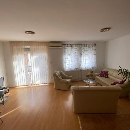 Ihome Apartment 3.0 Печ Экстерьер фото