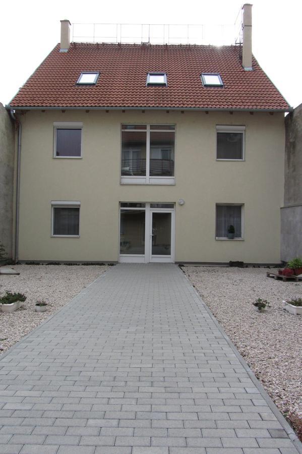 Ihome Apartment 3.0 Печ Экстерьер фото