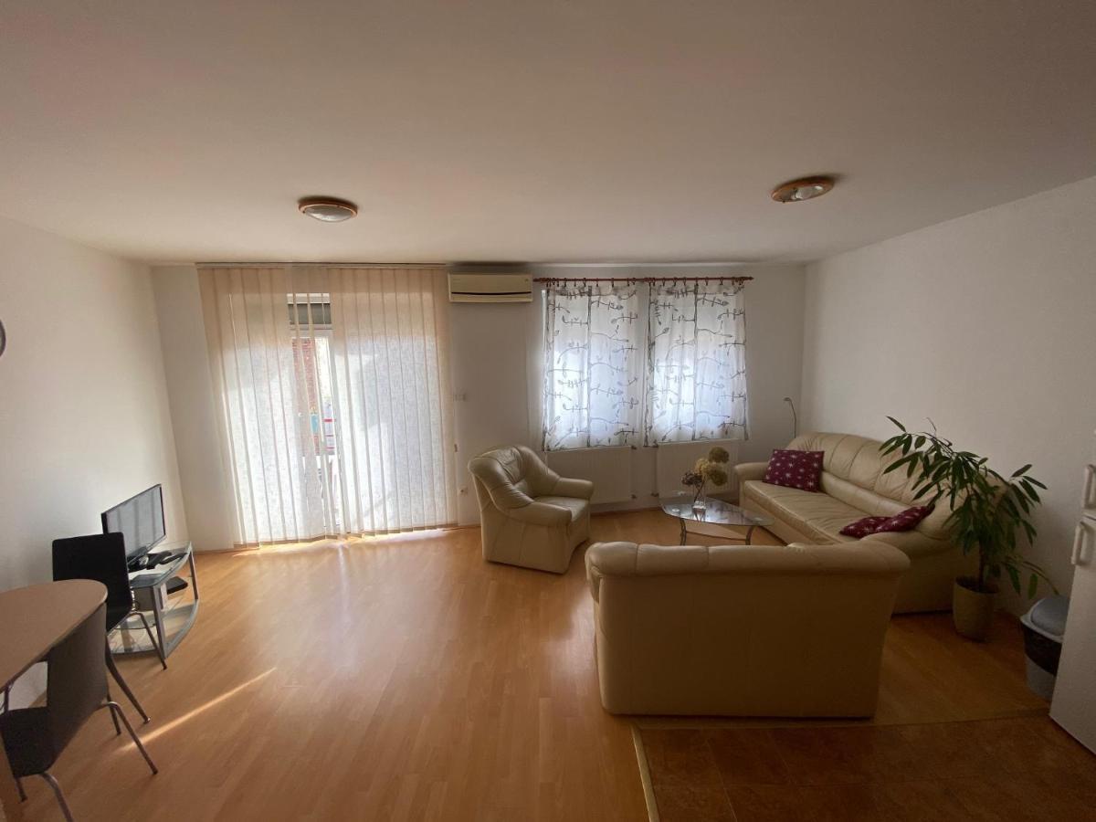Ihome Apartment 3.0 Печ Экстерьер фото