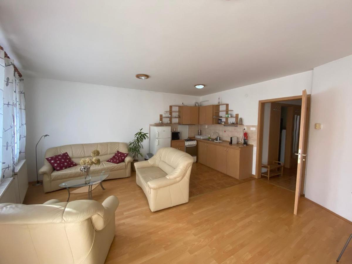 Ihome Apartment 3.0 Печ Экстерьер фото